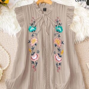 SHEIN Beige Floral Embroidered Blouse